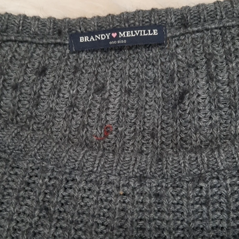 Brandy Melville Chunky Knit Oversized Sweater - Picture 2 of 3